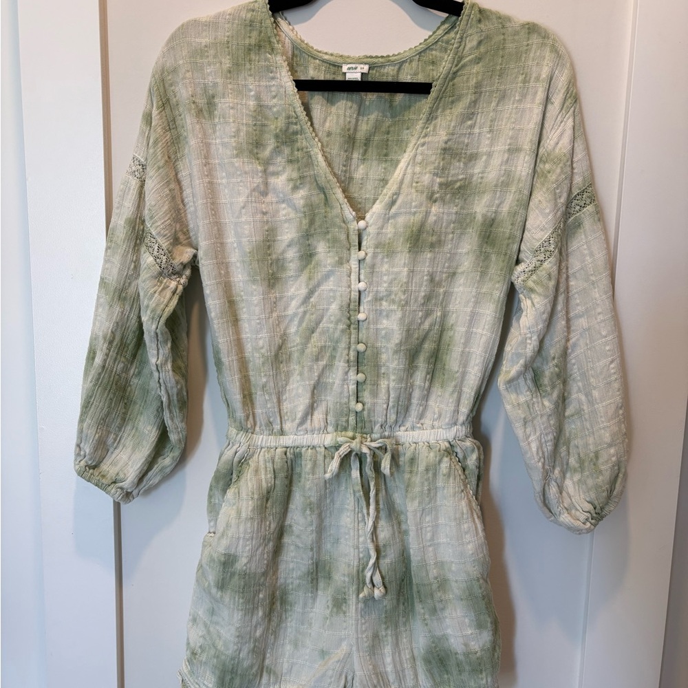 Aerie Sage Green and White Textured Romper
